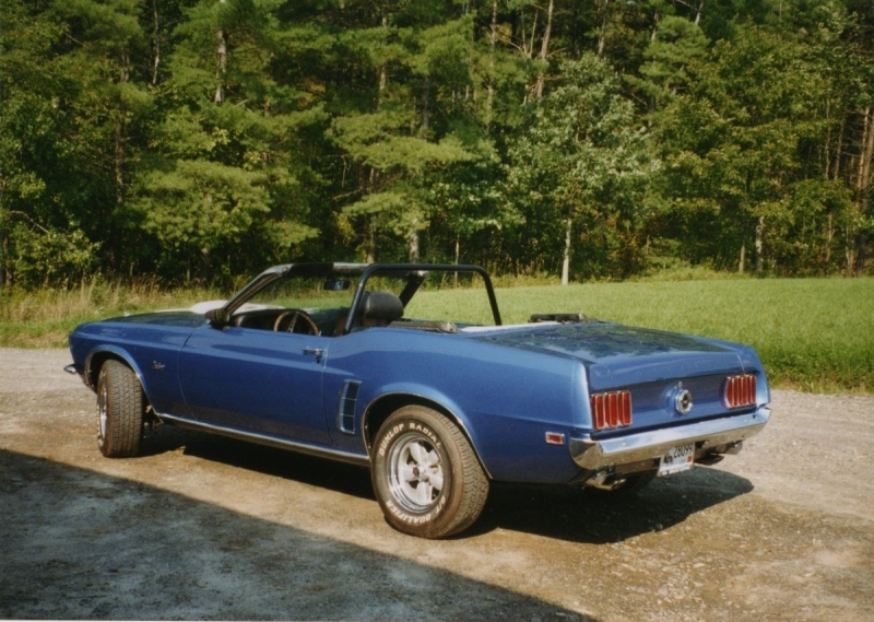pics of customer car built by F&R