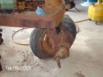 pics of Franks pet Tractor resto project