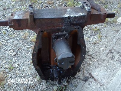 pics of Franks pet Tractor resto project