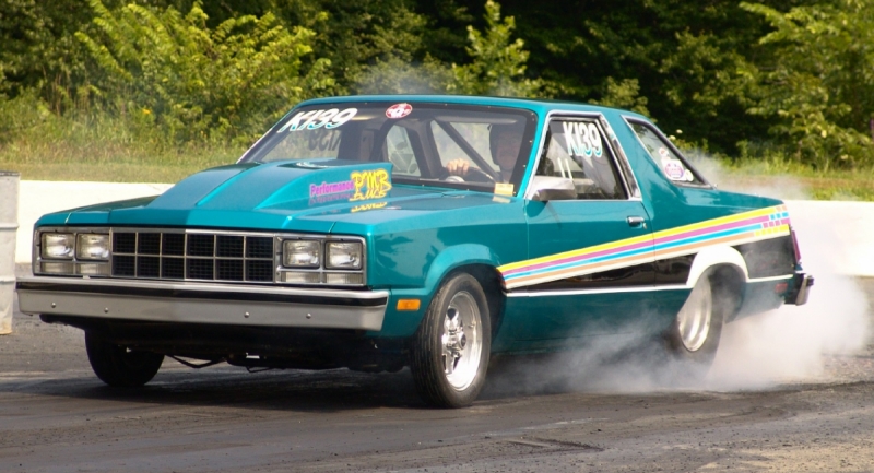 pics of Tim Rafferty's Ford Fairlane!