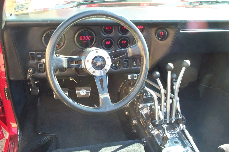 pics of Mike Munro's Show quality resto-rod