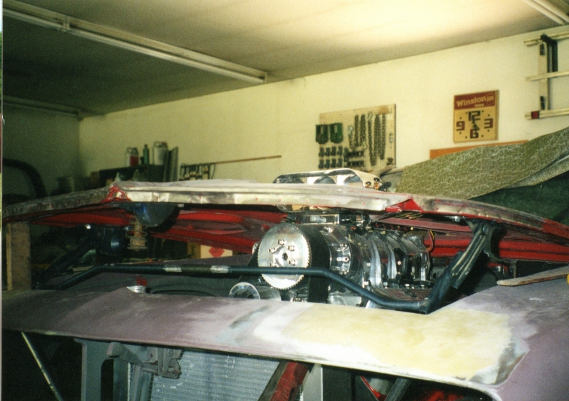 pics of Mike Munro's Camaro dragster build up