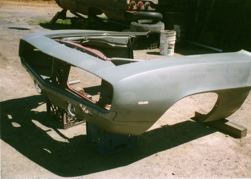 pics of Mike Munro's Camaro dragster build up