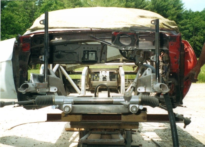 pics of Mike Munro's Camaro dragster build up